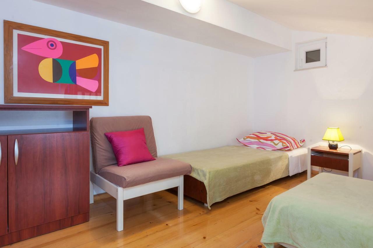 Apartments Nela 3446 Tučepi Extérieur photo